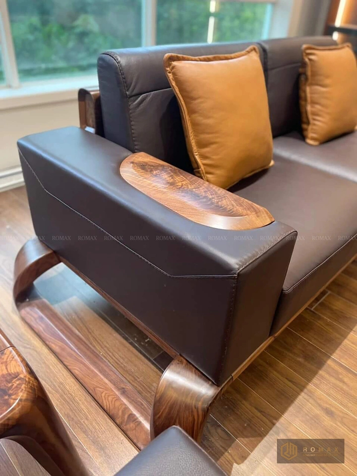 sofa gỗ óc chó tại hà nội